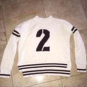 Hollister sweater